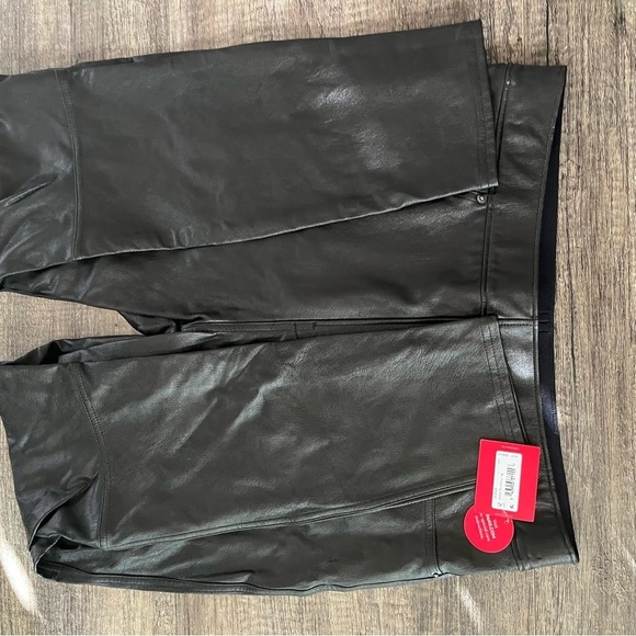 Spanx Leather Like Skinny, Reg Size L NWT - Picture 14 of 14